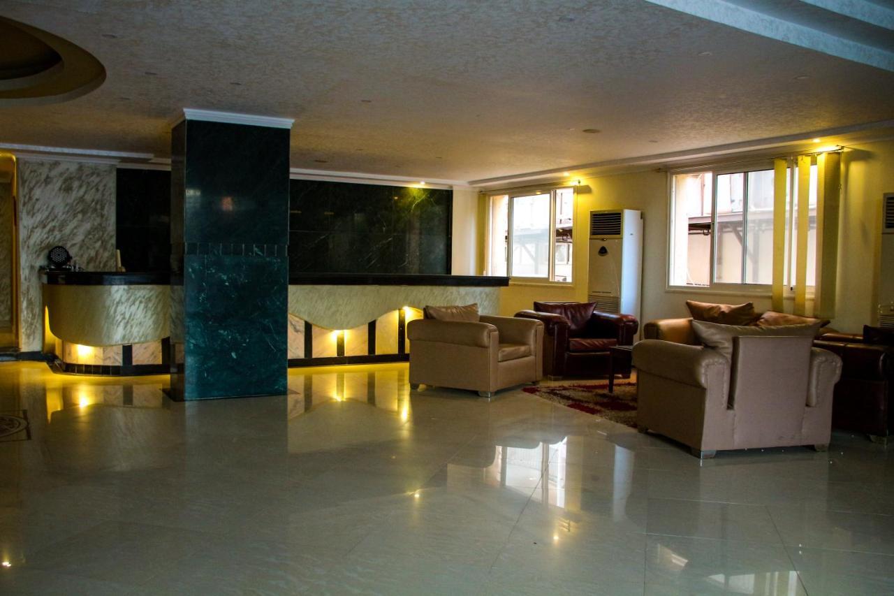 Boulevard Apartment Hotel 洪加達 外观 照片